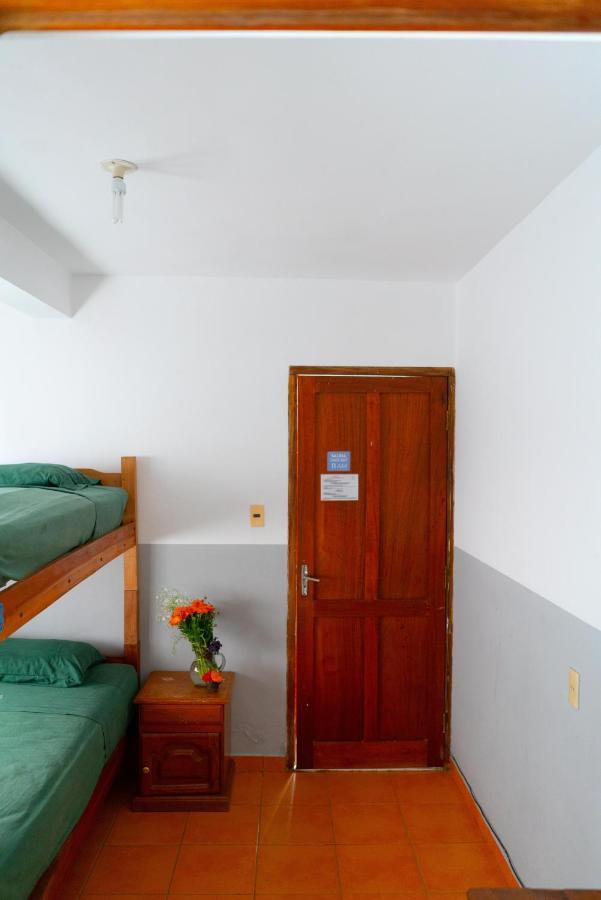 Hostal Zeballos Tarija Eksteriør bilde