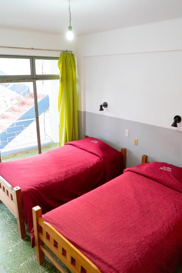 Hostal Zeballos Tarija Eksteriør bilde